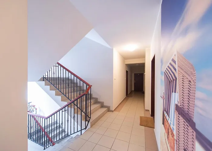 Апартаменти Alicante Gorny By Renters